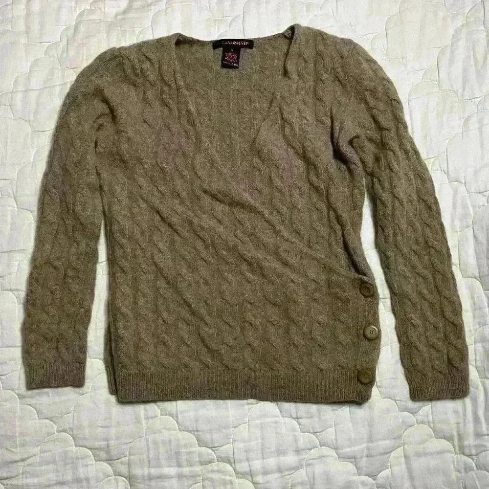 A. Gianetti Lambs  wool size small ballerina sweater